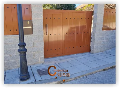 Puerta rustica moderna en aluminio soldado