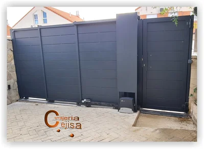 Corredera telescópica y peatonal A21G