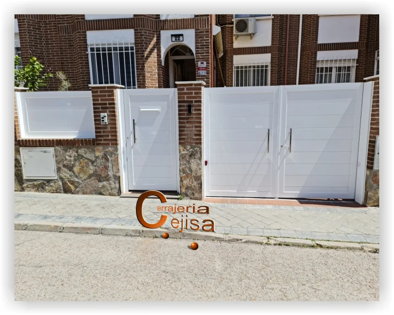 Puertas vehiculos y peatonal aluminio soldado A16G