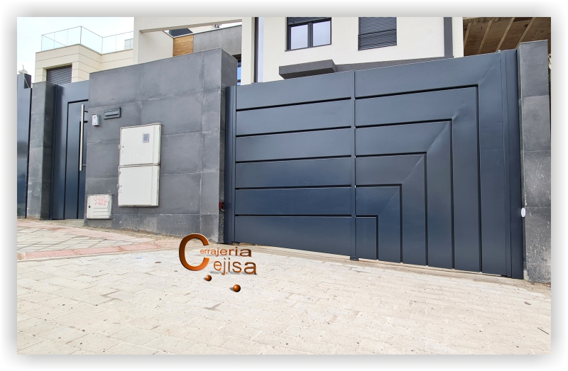 puerta chapa bandeja escuadra P82G.
