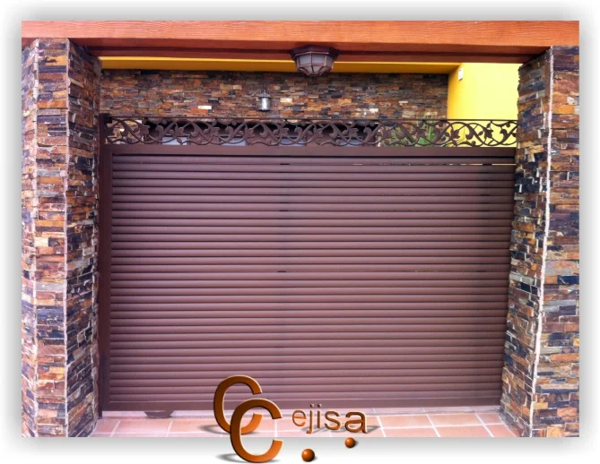 Puertas y vallas en lama elíptica